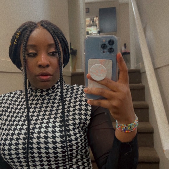 Meet your Posher, Ikome - Picture 3 of 5